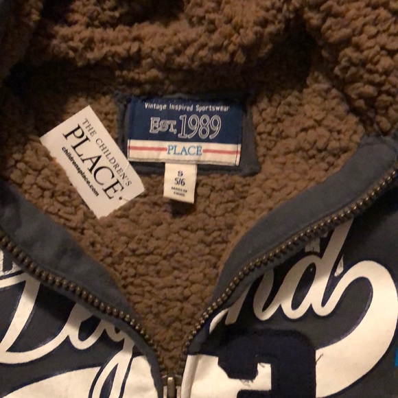 Sweater - Picture 3 of 4